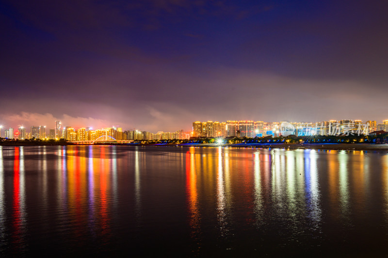 厦门五缘湾帆船俱乐部夜景