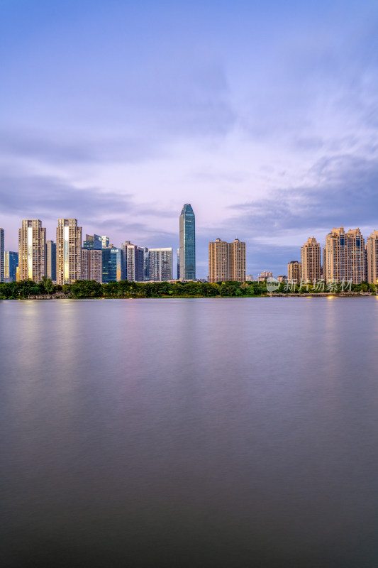 广东惠州富力 丽港中心夜景