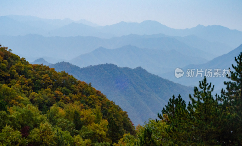 河南省洛阳白云山秋天风景