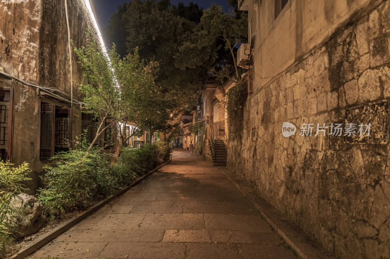 绍兴仓桥直街江南水乡夜景