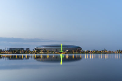 成都体育公园建筑夜景