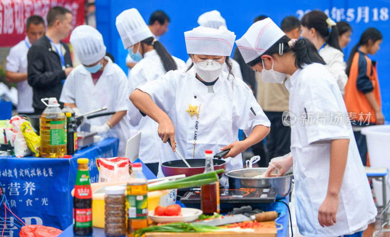 中小学生  劳动教育课程   劳动技能