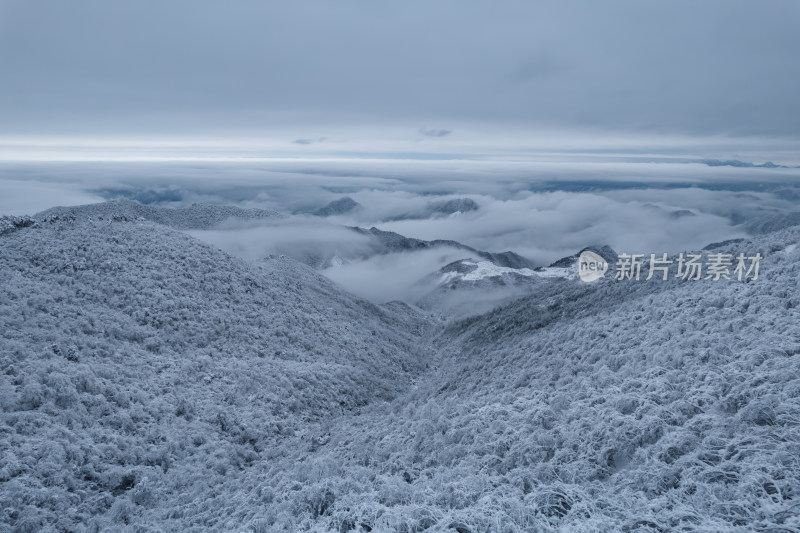 杭州淳安昱岭牵牛岗雪景云海航拍