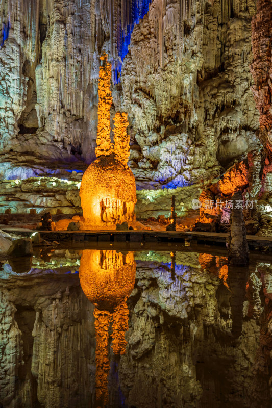 中国最美洞穴织金洞世界地质公园溶洞景观