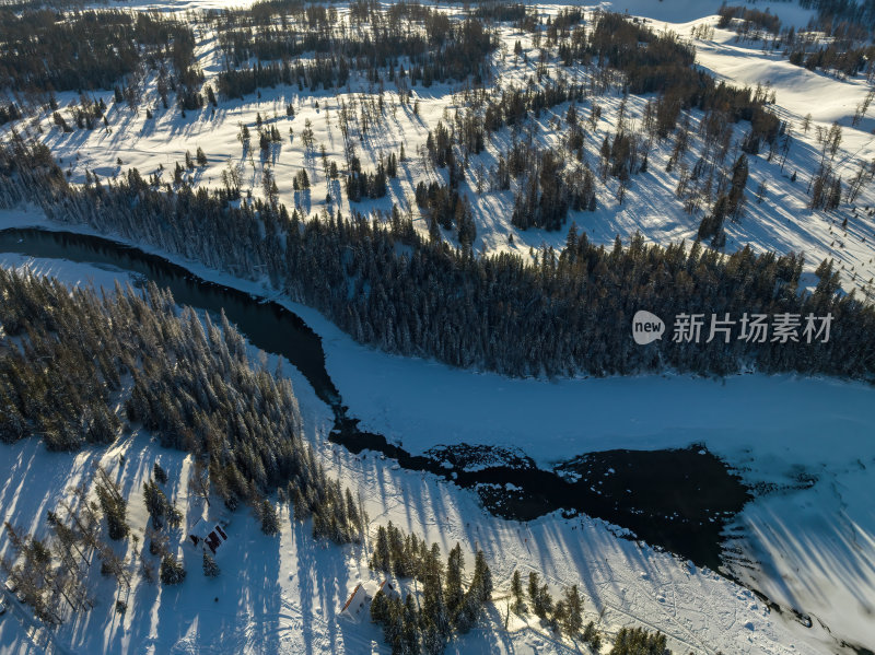 新疆北疆阿勒泰喀纳斯冬季雪景童话世界航拍