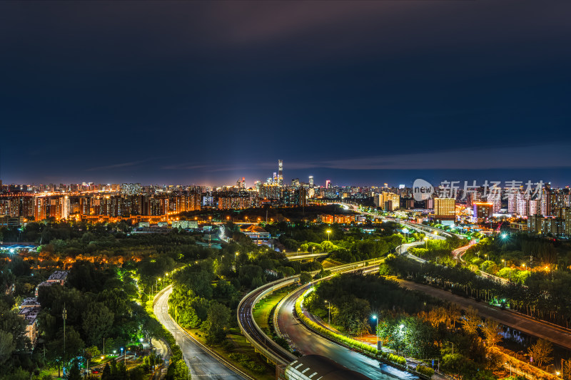 北京风光车流穿梭的繁华夜景