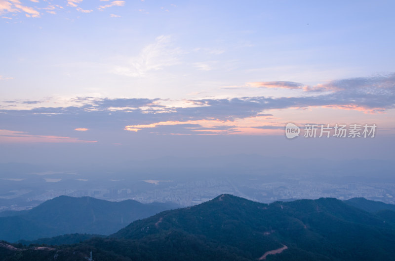 深圳羊台山公园夕阳晚霞火烧云自然风光