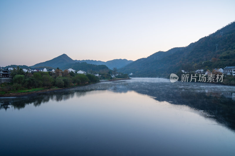 安徽宣城泾县桃花潭风景区老街村庄