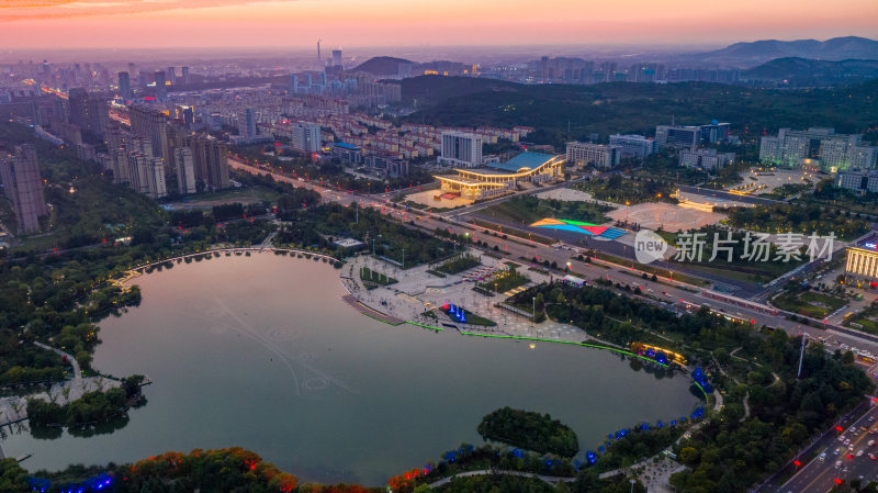 枣庄市政广场夜景