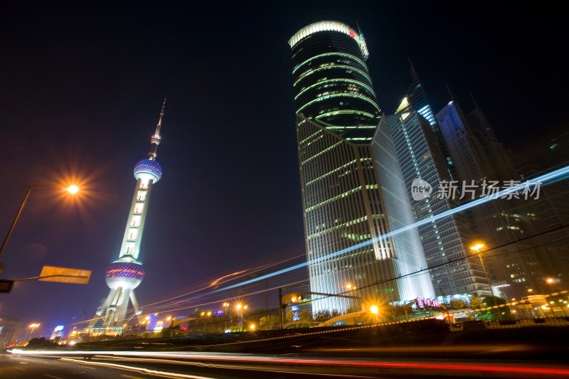 上海之夜天际线