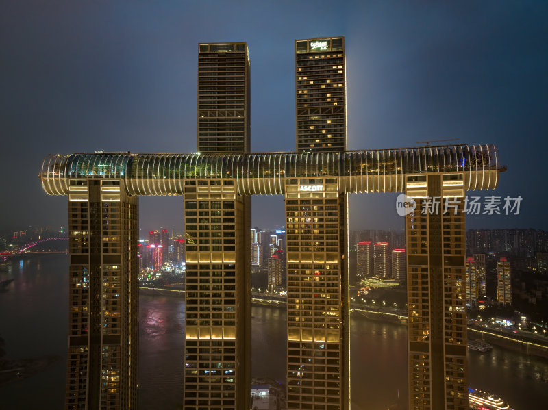 重庆朝天门来福士办公楼商场日落夜景航拍