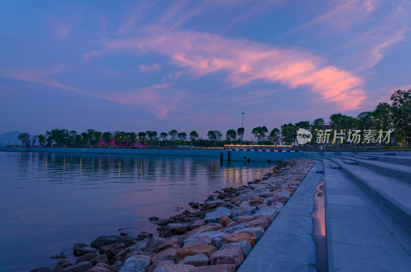 深圳湾公园海岸日落夕阳晚霞