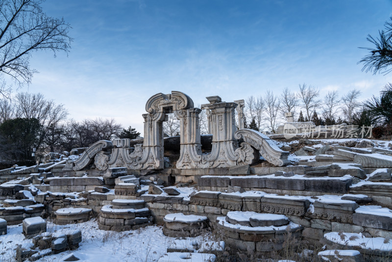 北京圆明园遗址公园雪景