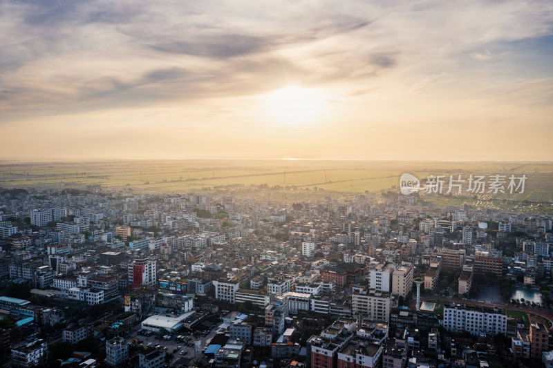 广东省湛江市雷州市市区市中心 航拍