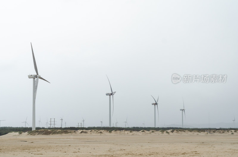 中国福建平潭岛长江澳的风车田