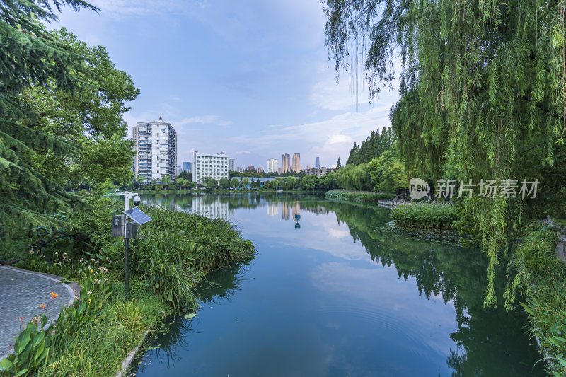 武汉江岸区小南湖公园风景