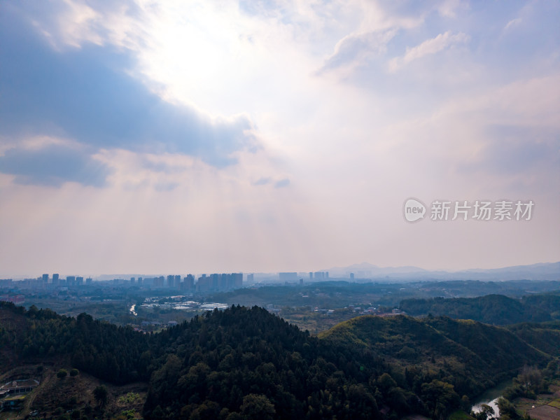 湖南山川丘陵农田乡村蓝天白云航拍图