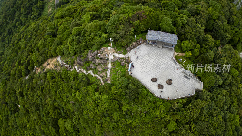 航拍深圳阳台山飞云乘龙景观