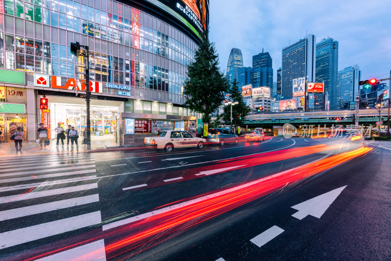 日本东京歌舞伎町一番街街景