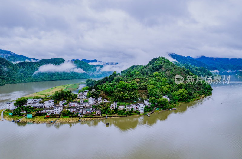 春日的新安江山水画廊风光