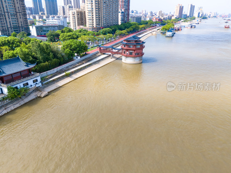 九江长江边建筑航拍图