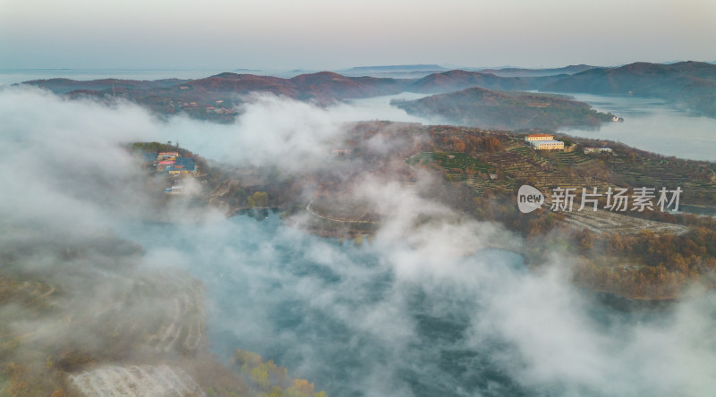 航拍视角山川云雾自然风景