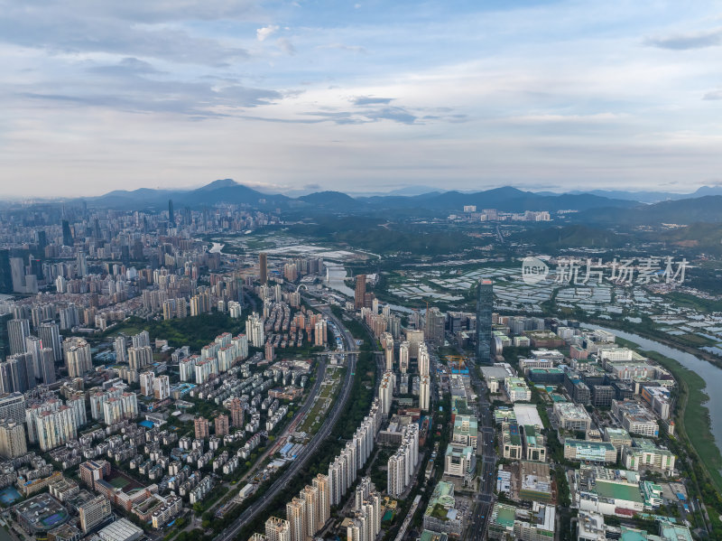 深圳福田CBD大湾区平安大厦夜景蓝调航拍