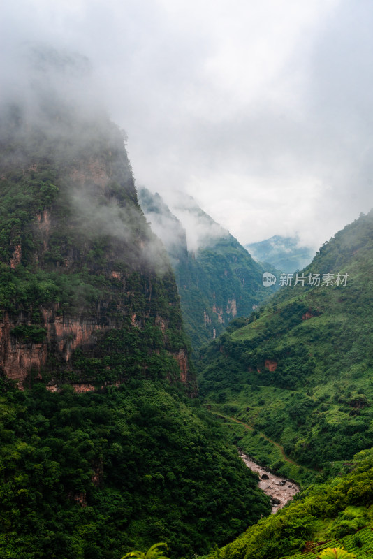 高山峡谷