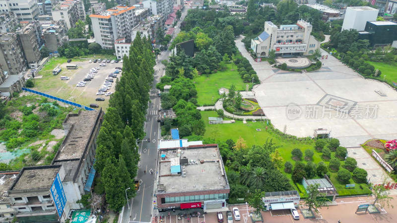 航拍湖北襄阳市青少年宫