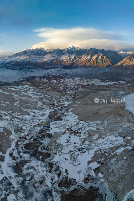 新疆喀什塔县帕米尔高原塔合曼湿地河道航拍