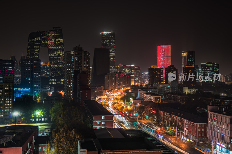 北京夜晚灯火辉煌的城市建筑夜景