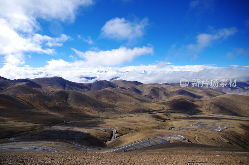 西藏盘山公路自然风景