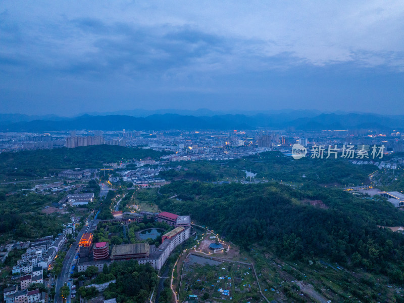 航拍浙江省台州市天台县城市风光