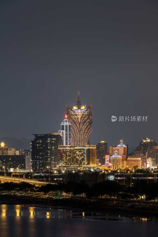 澳门半岛新葡京澳门塔CBD晚霞夜景