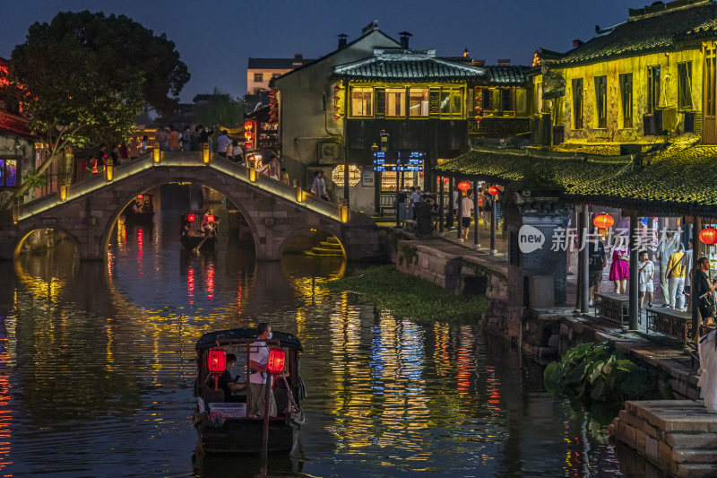 浙江嘉兴西塘古镇江南水乡夜景