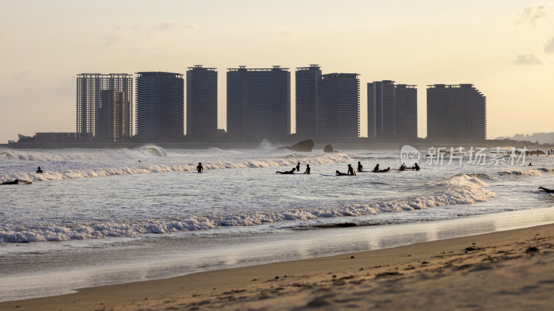 海南万宁日月湾海岸线风光