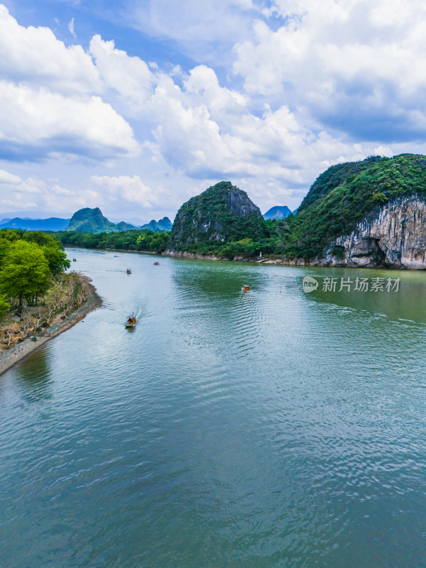 桂林夏季漓江风景区