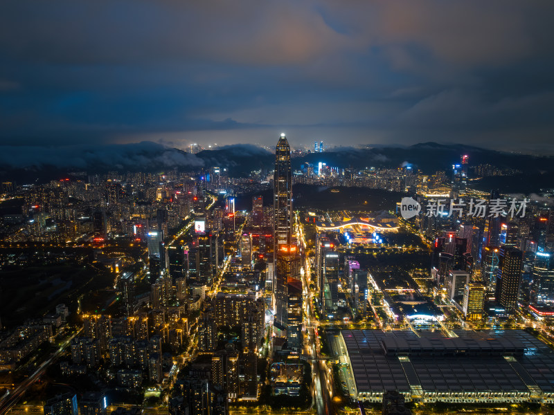 深圳福田CBD大湾区平安大厦夜景蓝调航拍