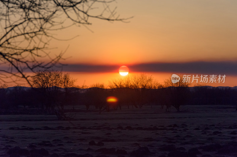 内蒙古呼伦贝尔额尔古纳湿地公园日落夕阳