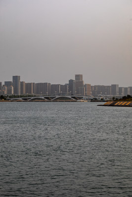 山东日照万平口赛帆基地港口城市景观