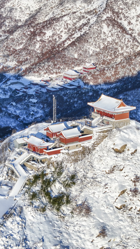 威海市环翠区里口山仙姑顶广福寺冬季雪景