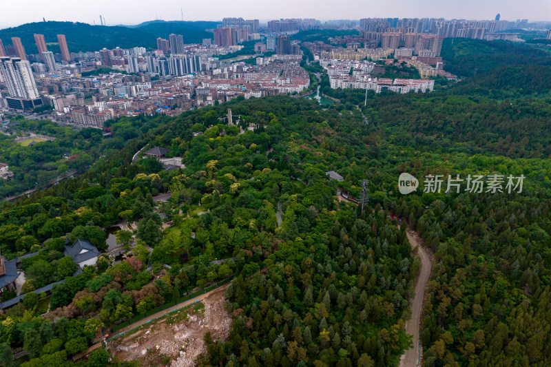 湖北荆门龙泉公园城市绿化航拍图