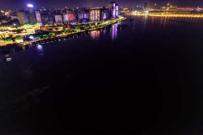 江西南昌赣江两岸夜景航拍图