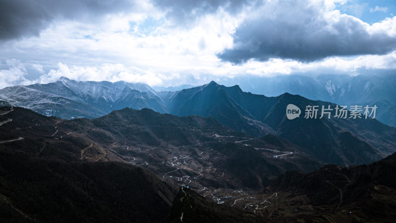 川西牛背山