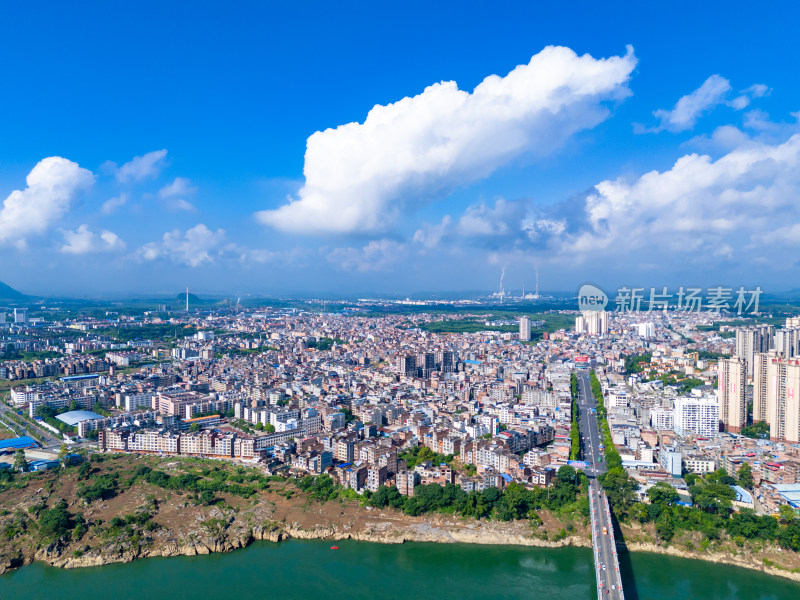 广西来宾城市大景航拍图