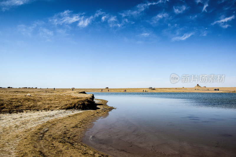 乌素特(水上)雅丹景区