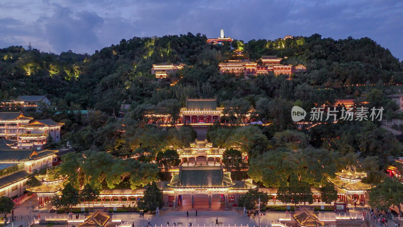 甘肃兰州白塔山公园兰州白塔寺夜景航拍