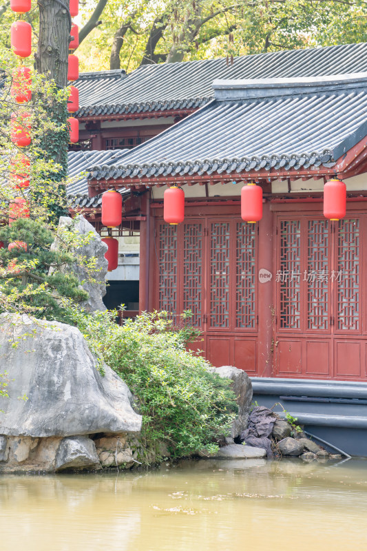 中国古典红房建筑