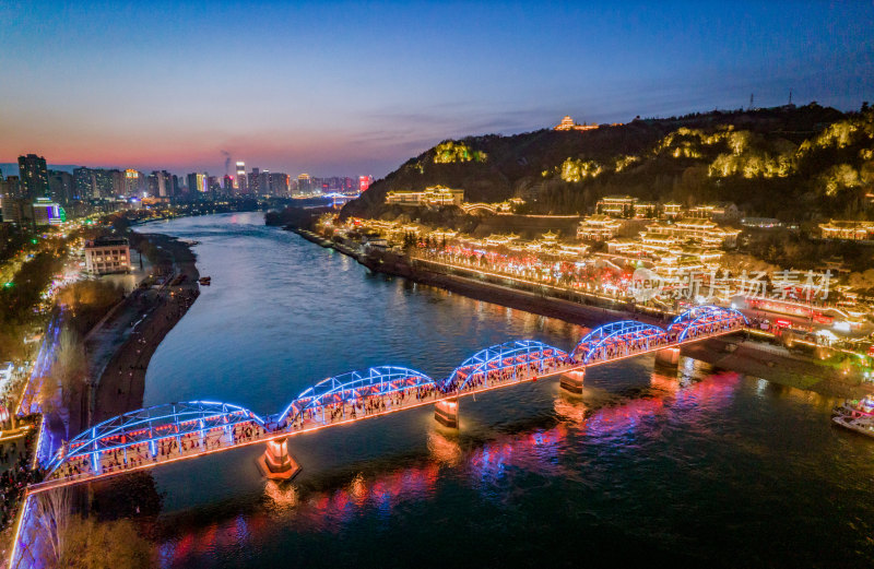 黄河两岸 兰州城的日与夜