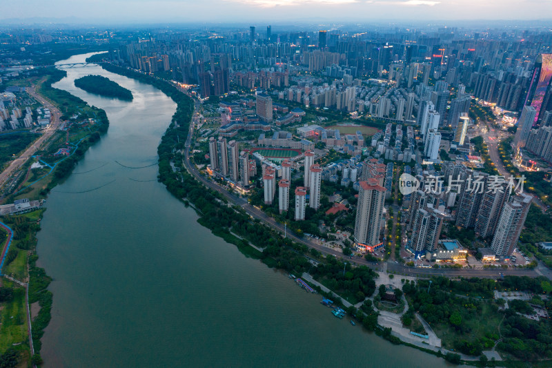 江西赣州城市晚霞航拍摄影图